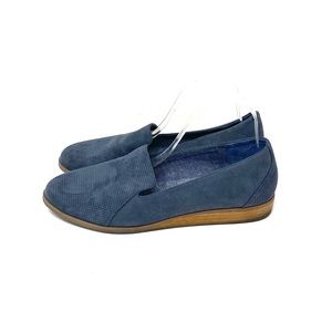 Dr. Scholl’s Blue Flats